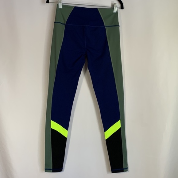 Knockout by Victoria’s Secret Sport Blue & Green Tight Leggings - Picture 4 of 7